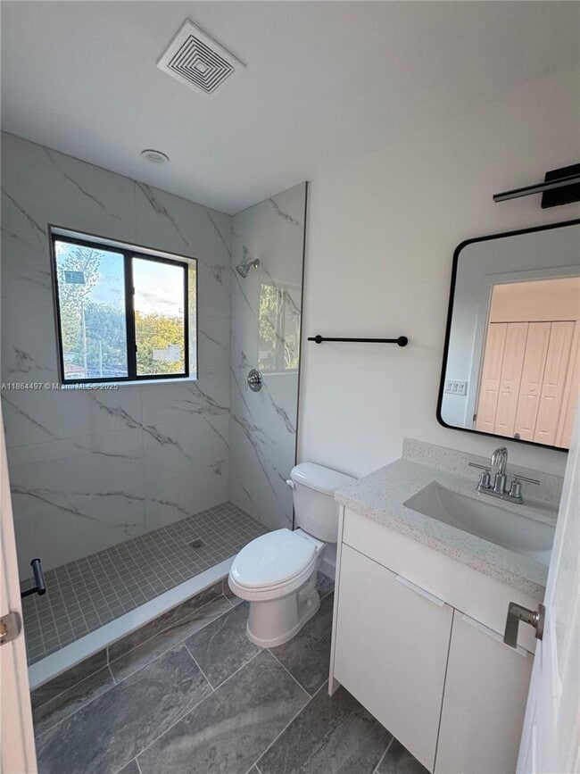 Foto del edificio - 2782 NW 46th St