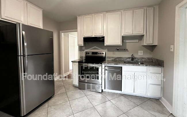 Foto del edificio - 3544 Marion Ave