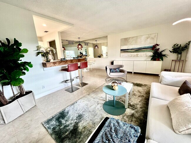 Foto del edificio - 2305 Lowson Blvd