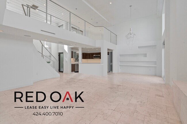 Building Photo - Breathtaking Multi-Story Three-Bedroom wit...