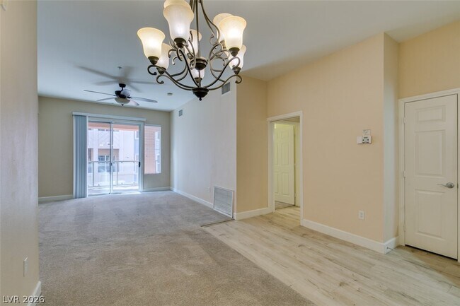 Foto del edificio - 51 E Agate Ave