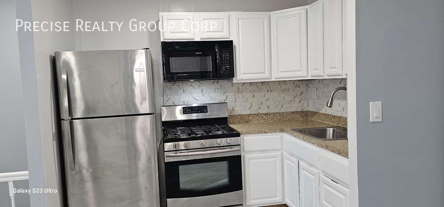 Foto principal - 442 Olmstead Ave