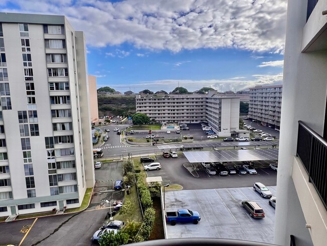 Foto del edificio - Horizon View Tower/2 BD/2 BA/1 PK