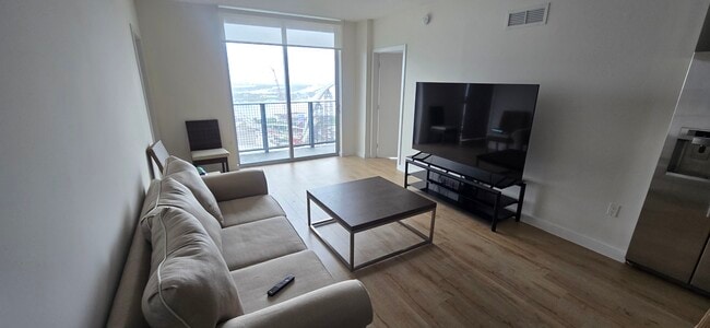 Building Photo - 60 NE 14th St