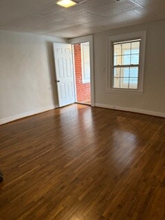 Foto principal - 54 Main St