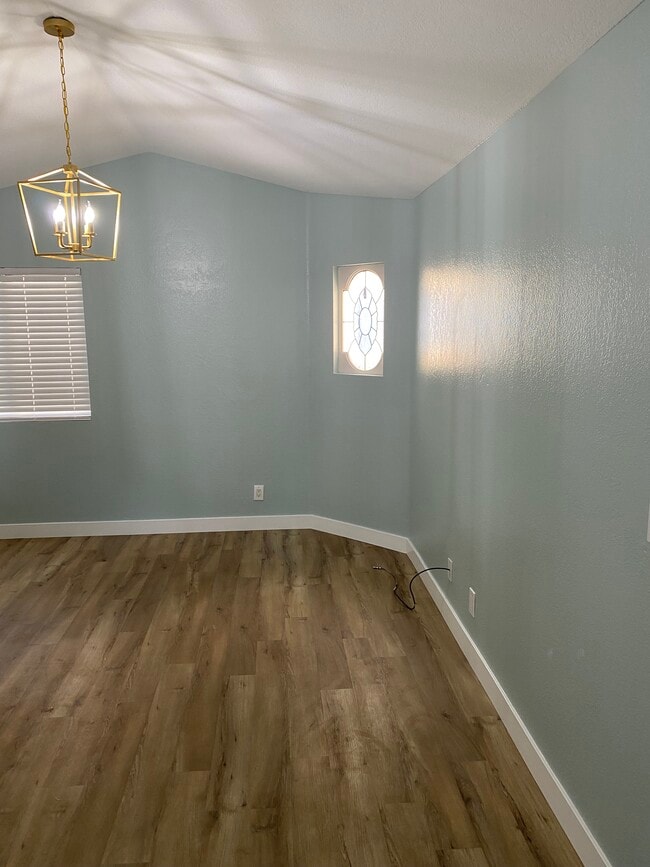 Building Photo - 29715 Quail Run Dr