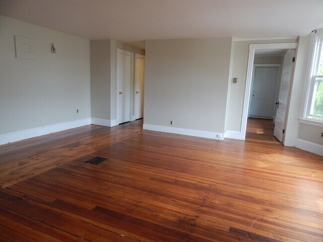 Living Room - 1289 Washington Ave