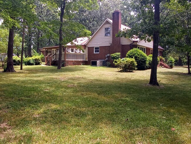Foto del edificio - 416 Old Williams Rd