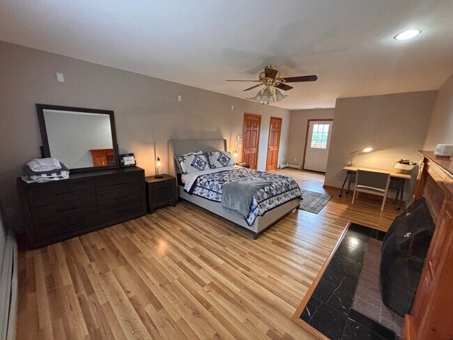 Foto del edificio - 159 Barre Paxton Rd