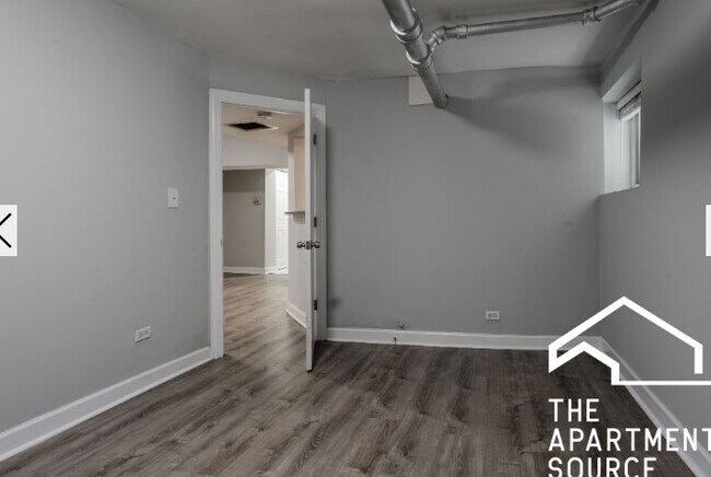 Foto del edificio - 5051 N Damen Ave
