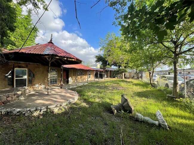 Foto del edificio - 4920 W 34th St