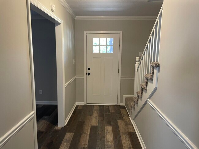 Foto del edificio - 325 Hackamore Trail