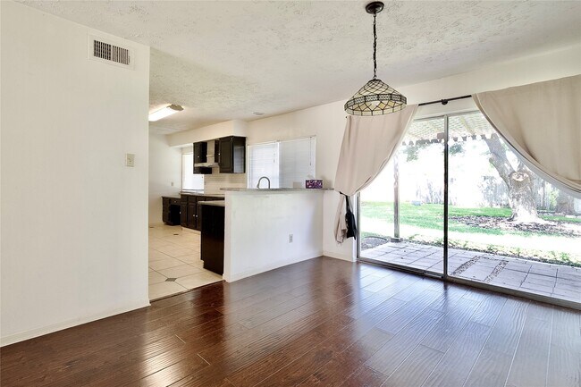 Foto del edificio - 3222 Settlers Way Blvd
