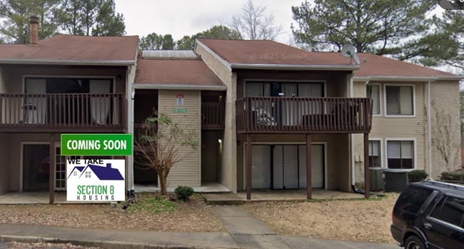 Building Photo - 3575 Oakvale Rd
