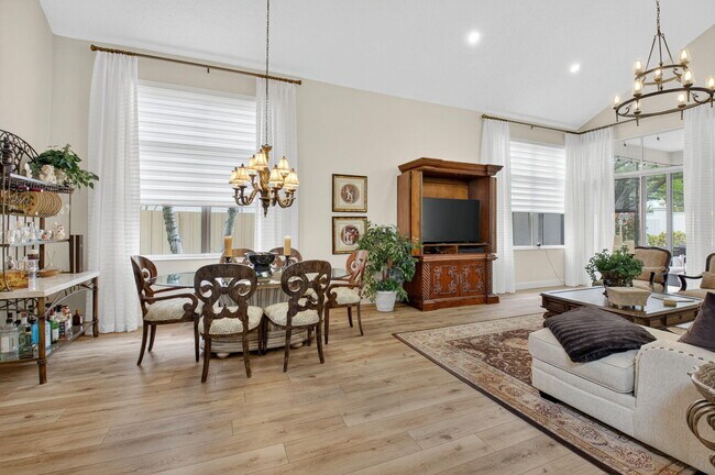 Foto del edificio - 2500 NW 66th Dr