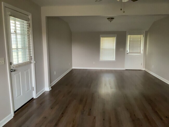 Foto del edificio - 1119 Glendale St