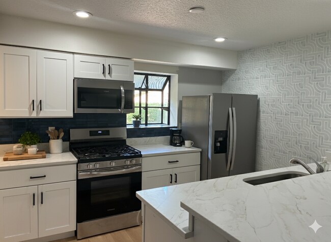 Foto del edificio - Discover Your Perfect Orlando Home with Ga...