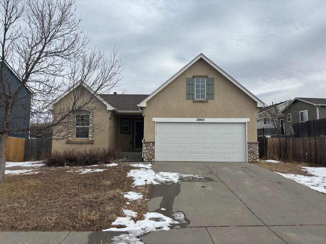 Stucco Rancher on Meadowbrook - Stucco Rancher on Meadowbrook House