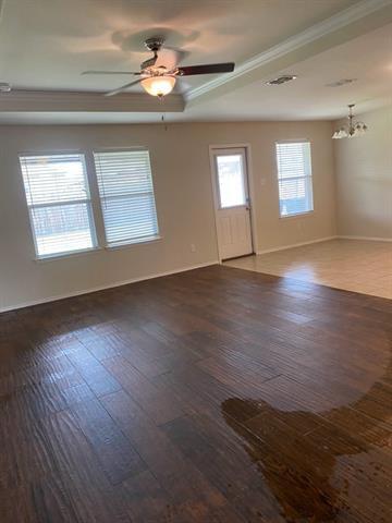 Foto principal - 5840 Mirror Ridge Dr