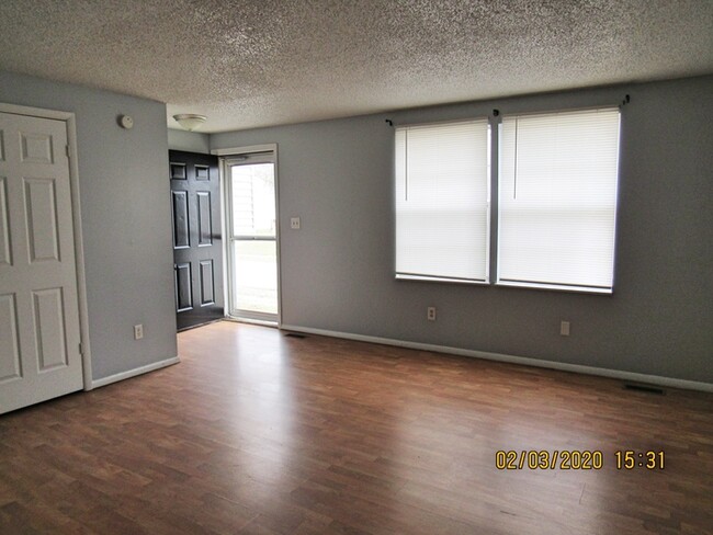 Building Photo - 2726 N Sheffield Dr, Indpls, IN 46229