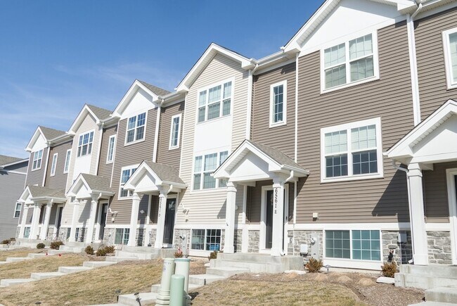 Foto del edificio - 6561 Sassafras Wy