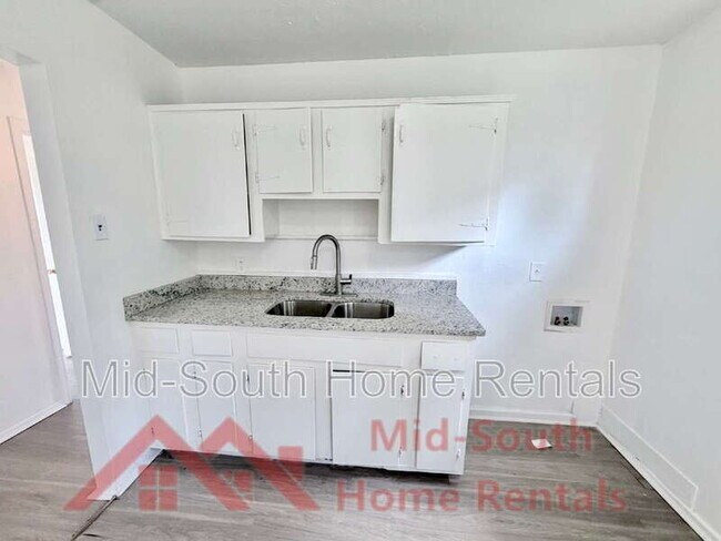 Building Photo - 5057 Gill Rd