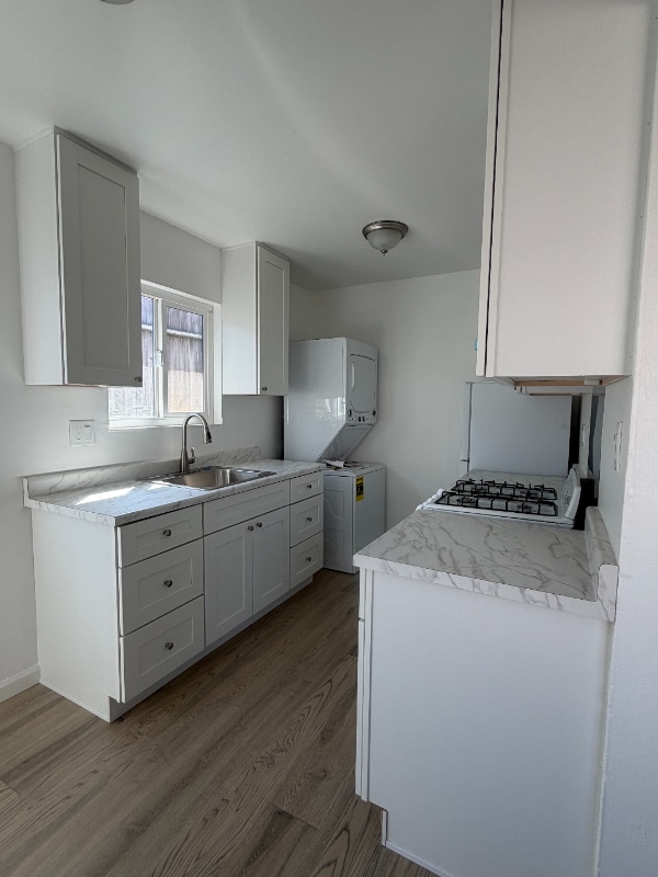 Foto del edificio - 9719 Cherry St