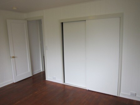 Primary Photo - Quiet 3 Bedroom, 2 Bath in Town
