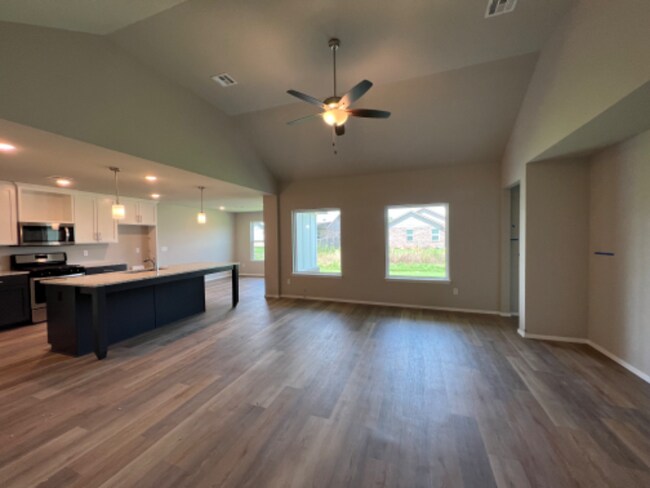 Foto del edificio - 3643 East 144th Pl S