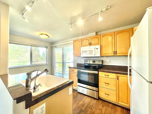 Foto del edificio - Mid-Century Gem in Kirkland’s Everest Park