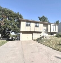 Building Photo - 4723 N 129th Ave