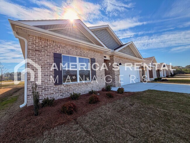 Foto del edificio - New Construction Home for Rent!