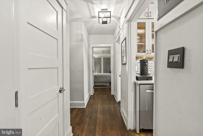 Foto del edificio - 2410 20th St NW