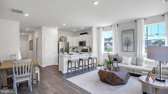 Building Photo - 57 Arlotta St