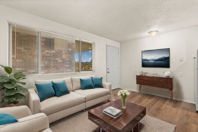 1 dormitorio - Highland Court Apartments