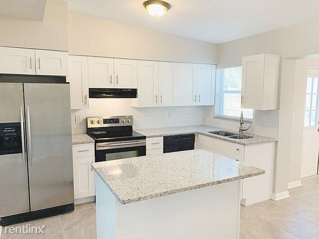 Building Photo - 3 br, 2 bath House - 1313 Tuscola St