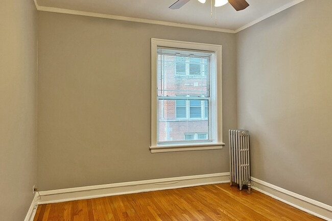 Foto del edificio - 101-111 S. Harvey Ave. and 237-249 South B...