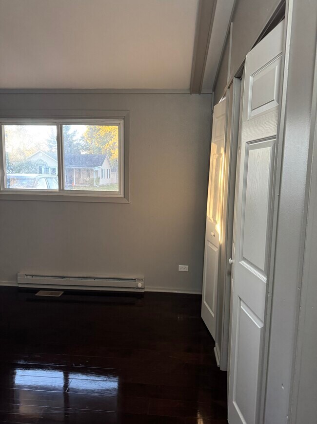 Foto del edificio - 502 E Emmons St