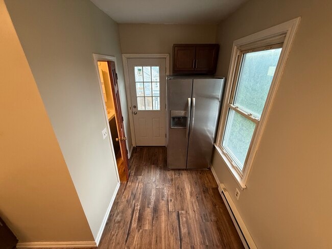 Building Photo - 54 Walnut Ave