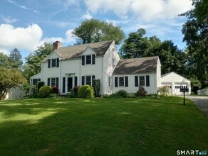 Building Photo - 14 Stonybrook Rd