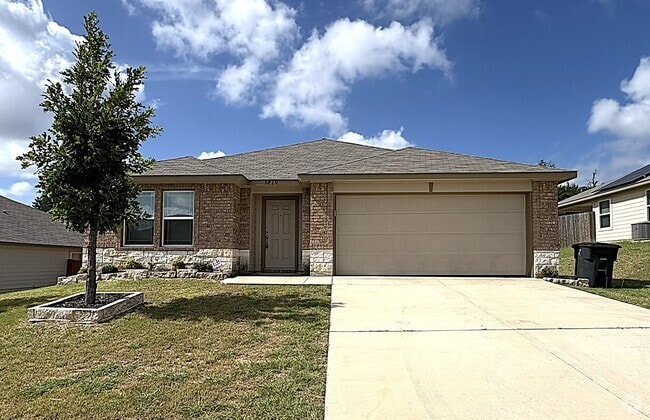 Building Photo - 3810 Flat Rock Mountain Dr