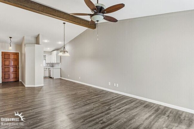 Foto del edificio - Newly Updated 2Bdm 2Ba Home with Fireplace & Private Patio in Mesa!