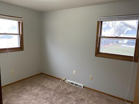 bedroom - 1860 Evans St