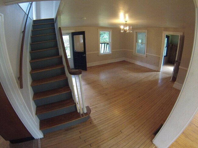 Dining Room - 2158 County Rd E