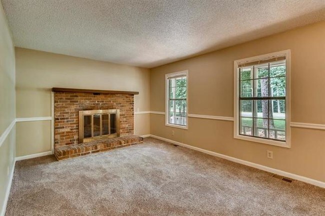 Foto del edificio - 42 Lynn Cir, Newnan, GA 30263