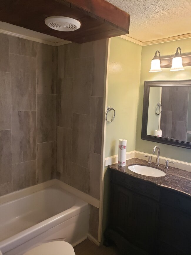 Building Photo - 2289 Fulton Trl