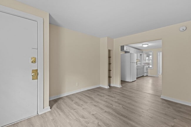 81-83 Sherman Street - 81-83 Sherman Street Apartment