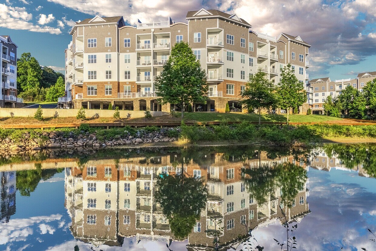 The Osprey at Lake Norman Apartments 134 Village Club Dr Mooresville