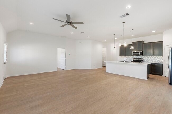 Foto del edificio - 11832 Whirlaway Dr