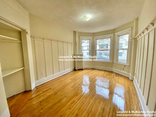 Building Photo - 1377 Commonwealth Ave